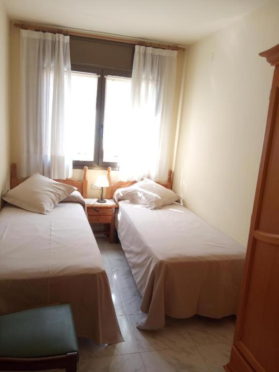 Apartaments Casa Nando เอสเตร์รี ดาเนว ภายนอก รูปภาพ